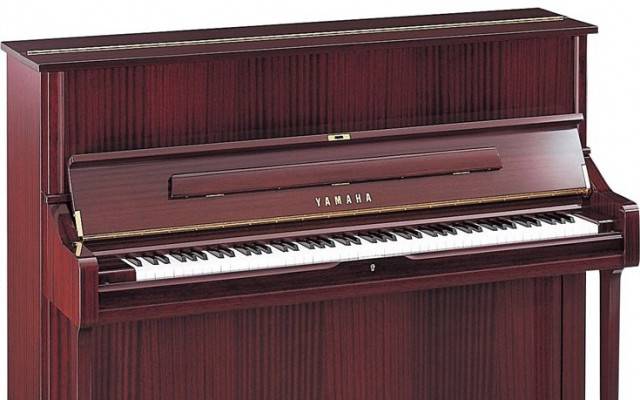 Upright Pianos